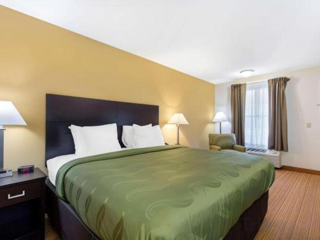 Quality Inn Arab Hwy 231 Bagian luar foto
