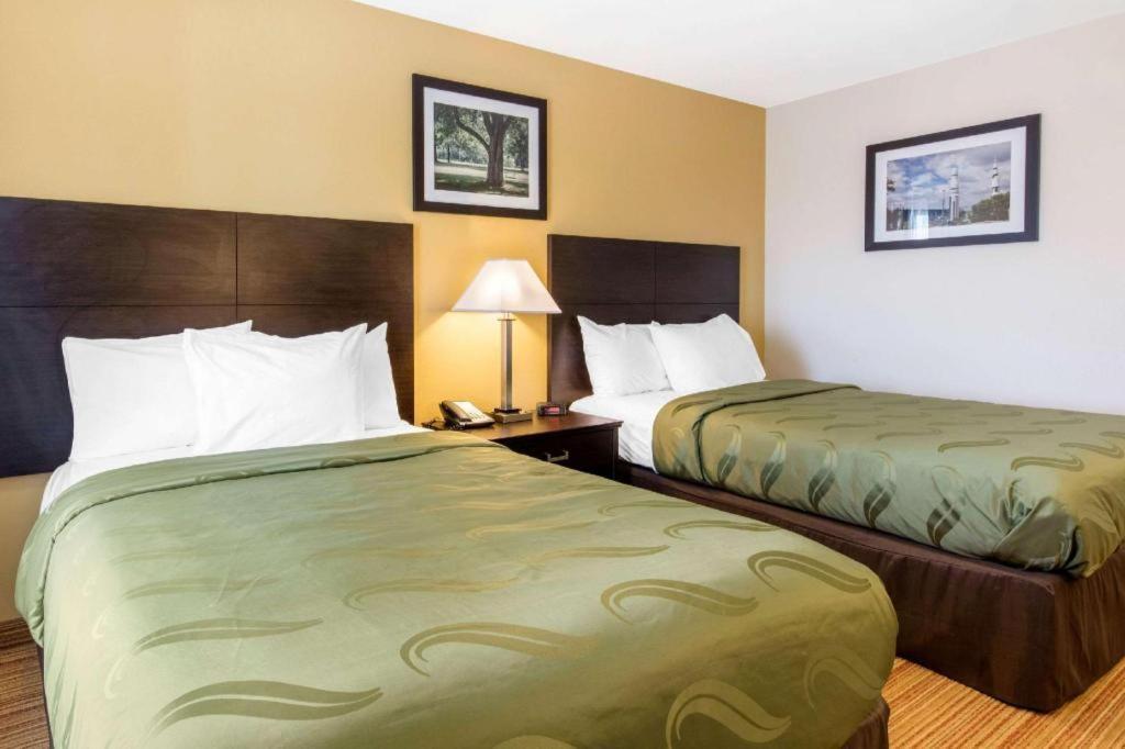 Quality Inn Arab Hwy 231 Bagian luar foto