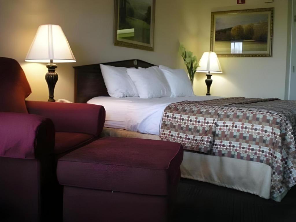 Quality Inn Arab Hwy 231 Bagian luar foto
